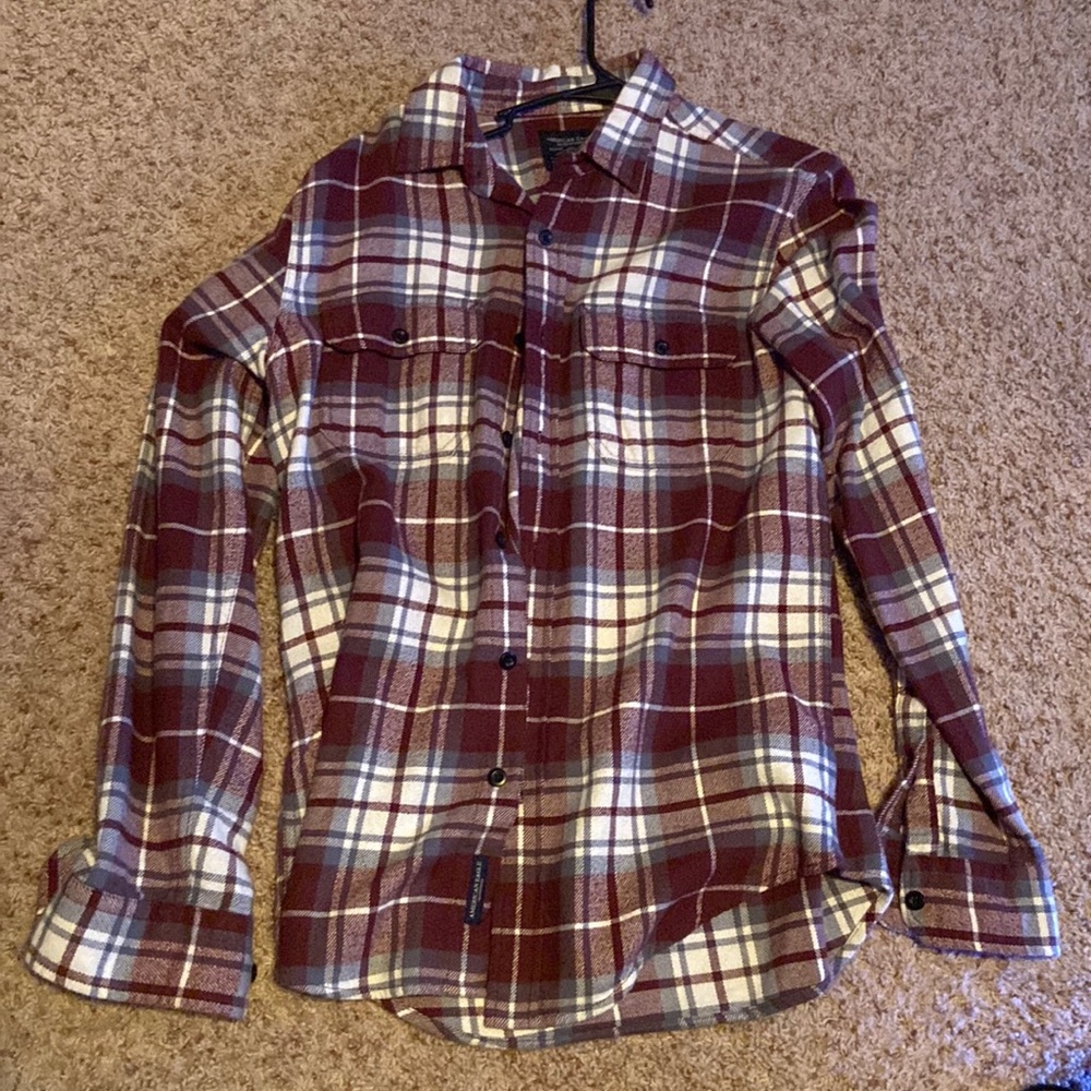 Men’s American Eagle Flannel (S)